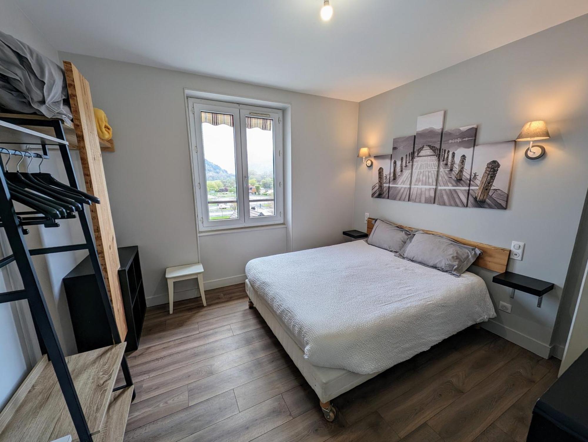Logis Hotel Le Beau Site Chambon-sur-Lac Exterior foto