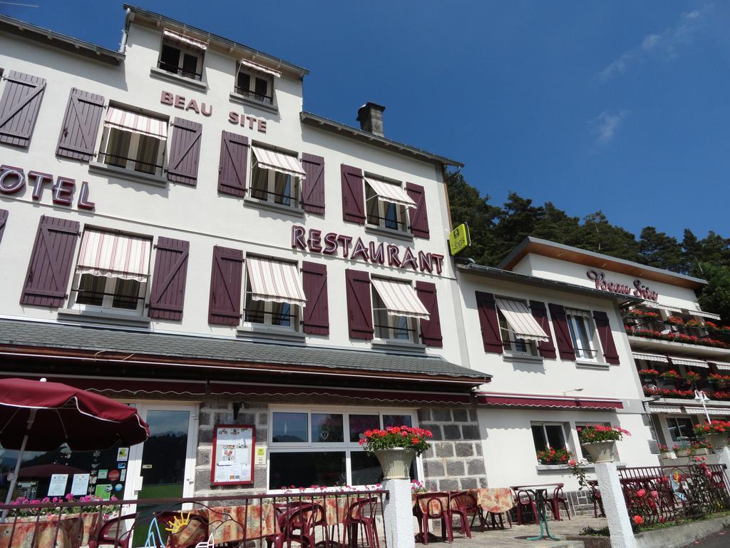 Logis Hotel Le Beau Site Chambon-sur-Lac Exterior foto